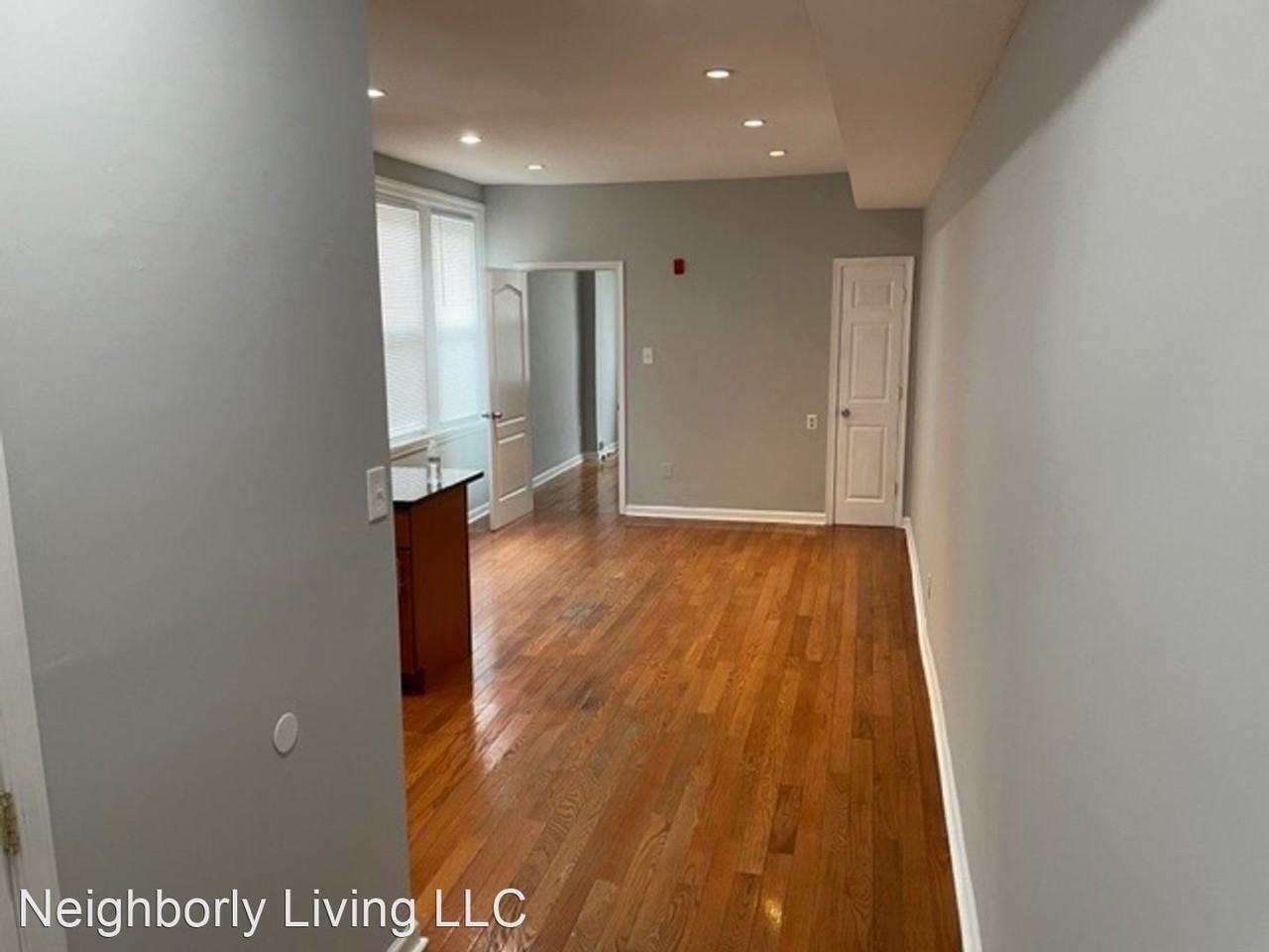 7108 Germantown Ave - Photo 2 of 8