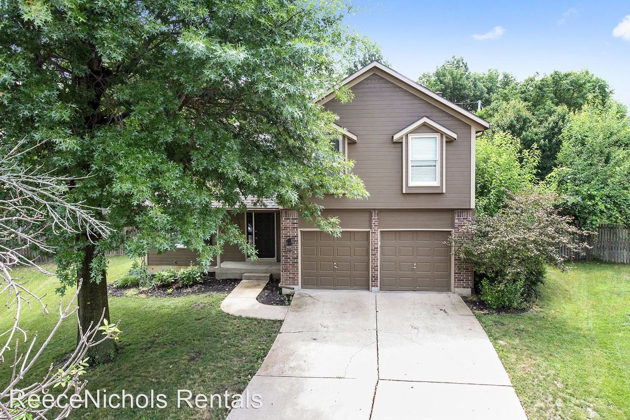 15761 Horton St - Photo 2 of 12