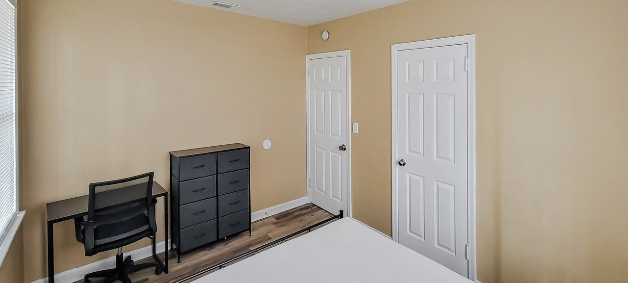 Concord Cir - Photo 5 of 5