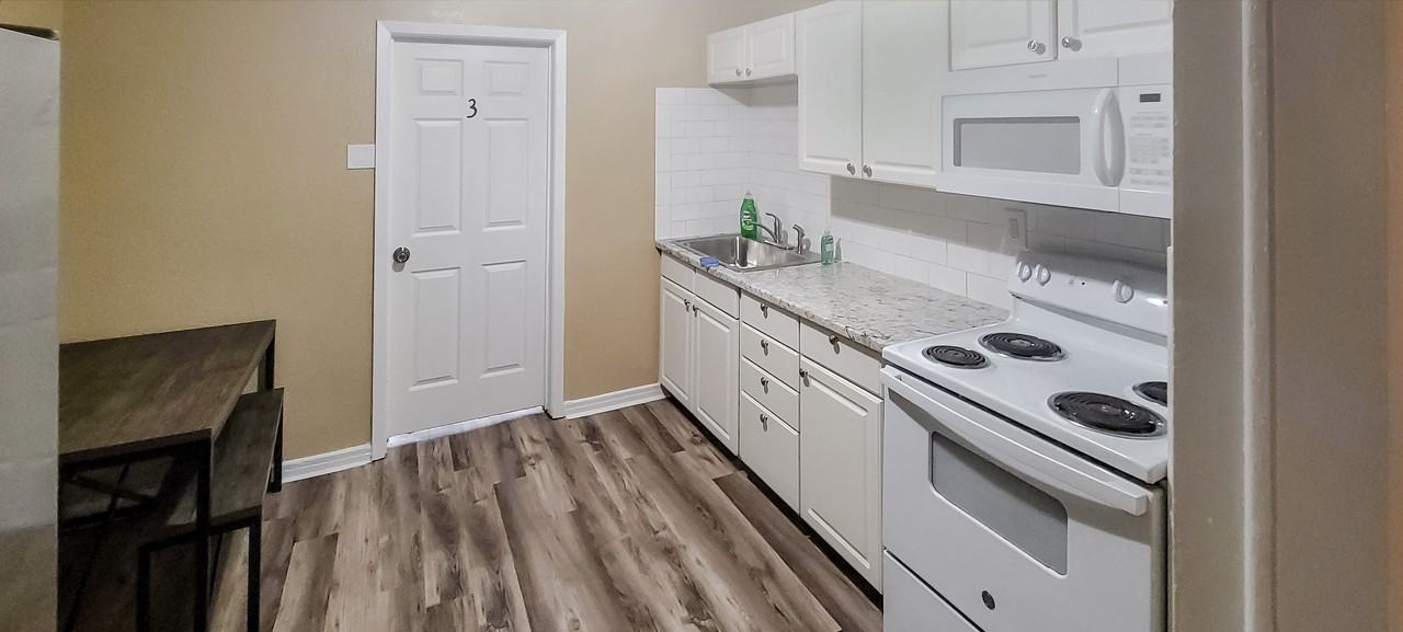 Concord Cir - Photo 3 of 5