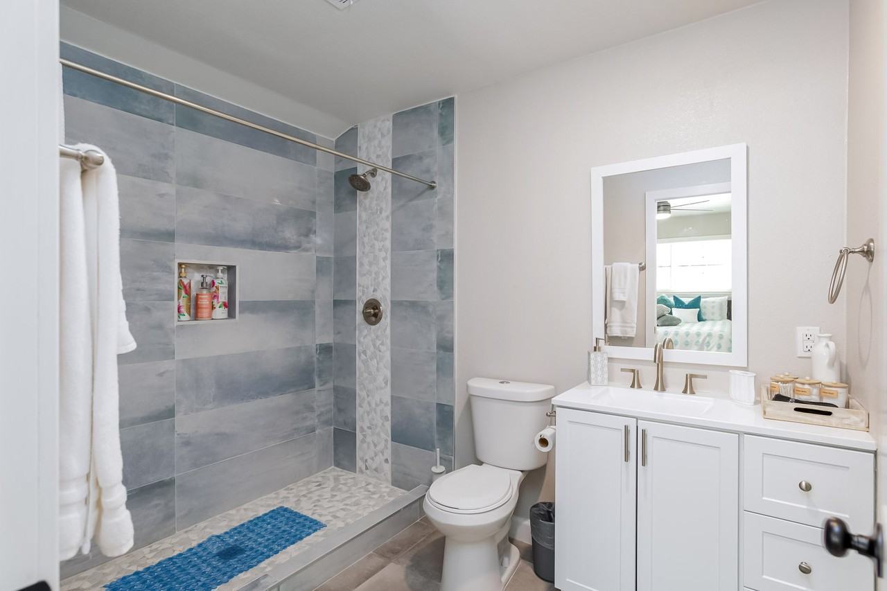 Griffith Ave - Photo 6 of 15