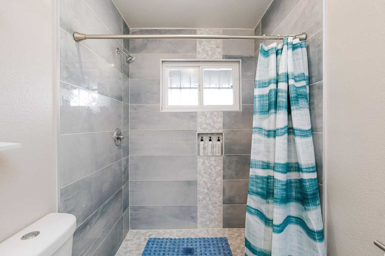 Griffith Ave - Photo 7 of 15