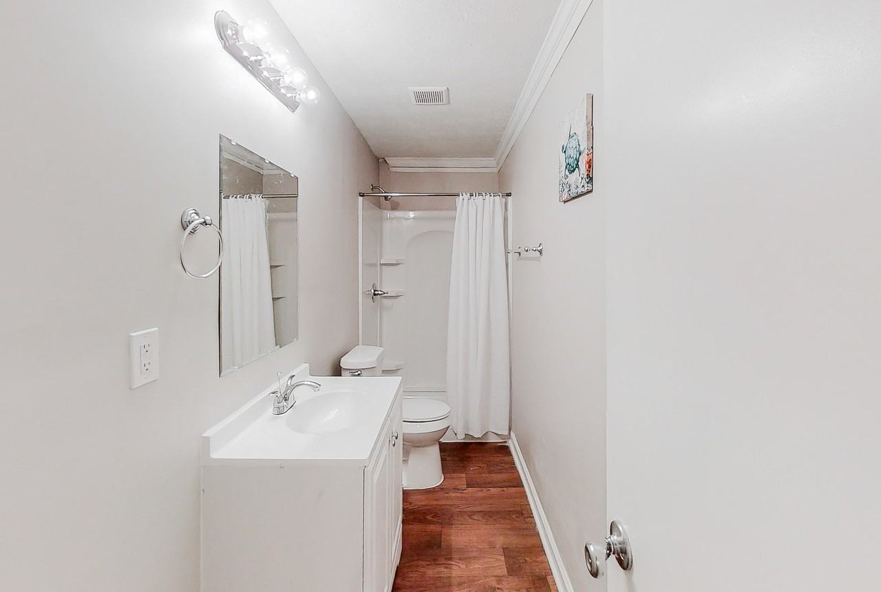 Randalwood Ct - Photo 3 of 10