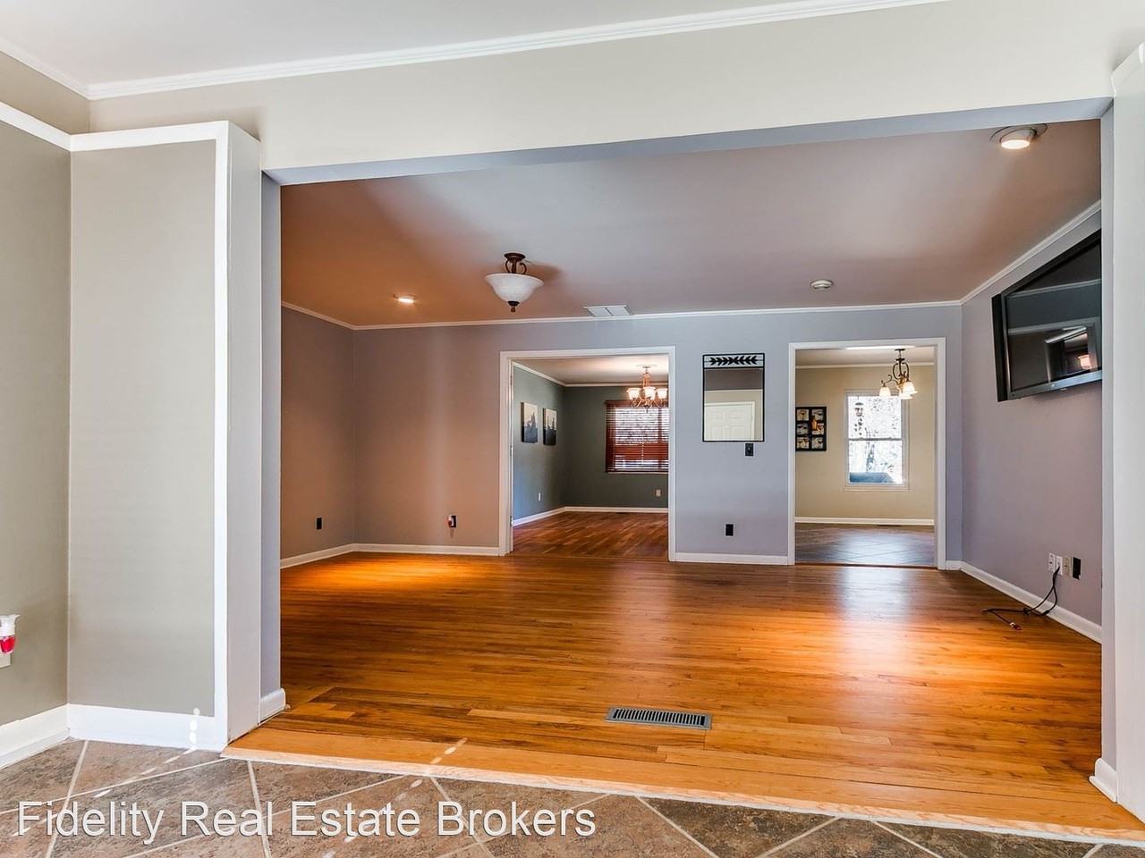 4505 N Virginia Ave - Photo 2 of 45