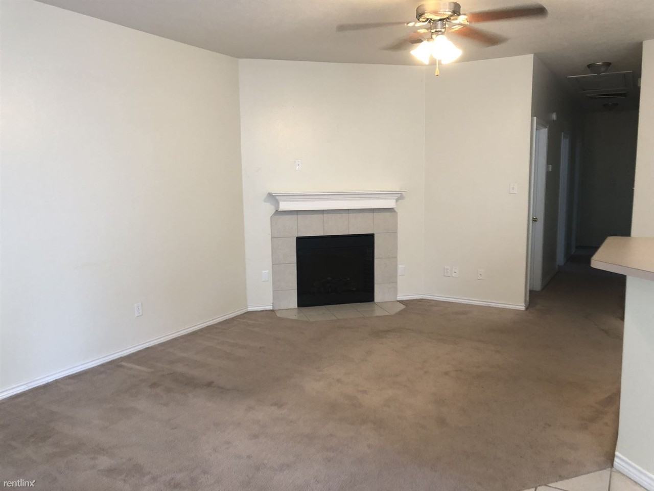 3609 S Hampton Ct - Photo 3 of 24