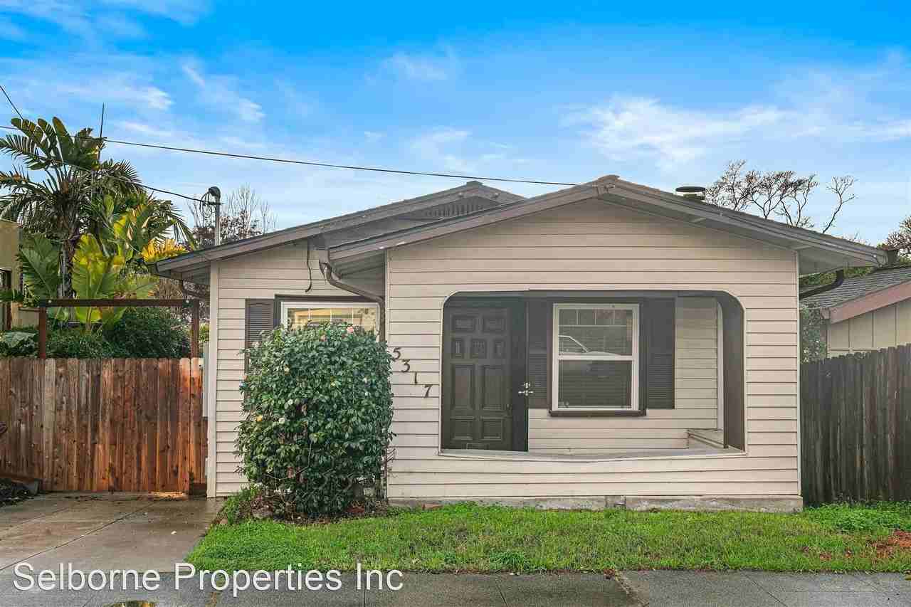 5317 Normandie Ave - Photo 3 of 41