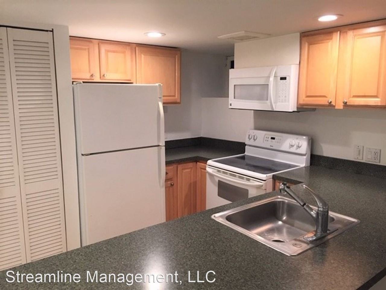 1813 24th St Nw Bsmt #Bsmt - Photo 3 of 11