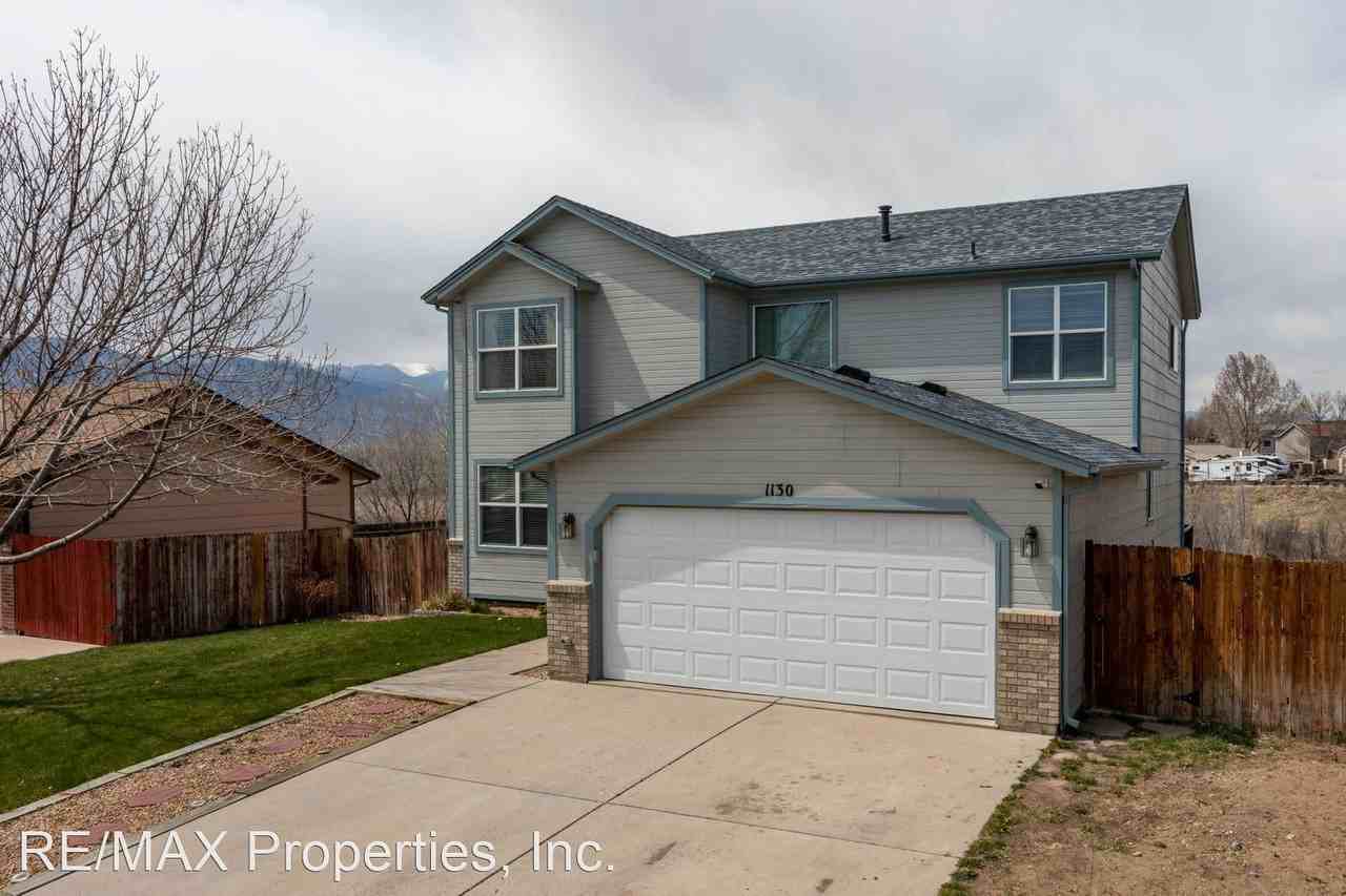 1130 Pond Side Dr - Photo 3 of 40