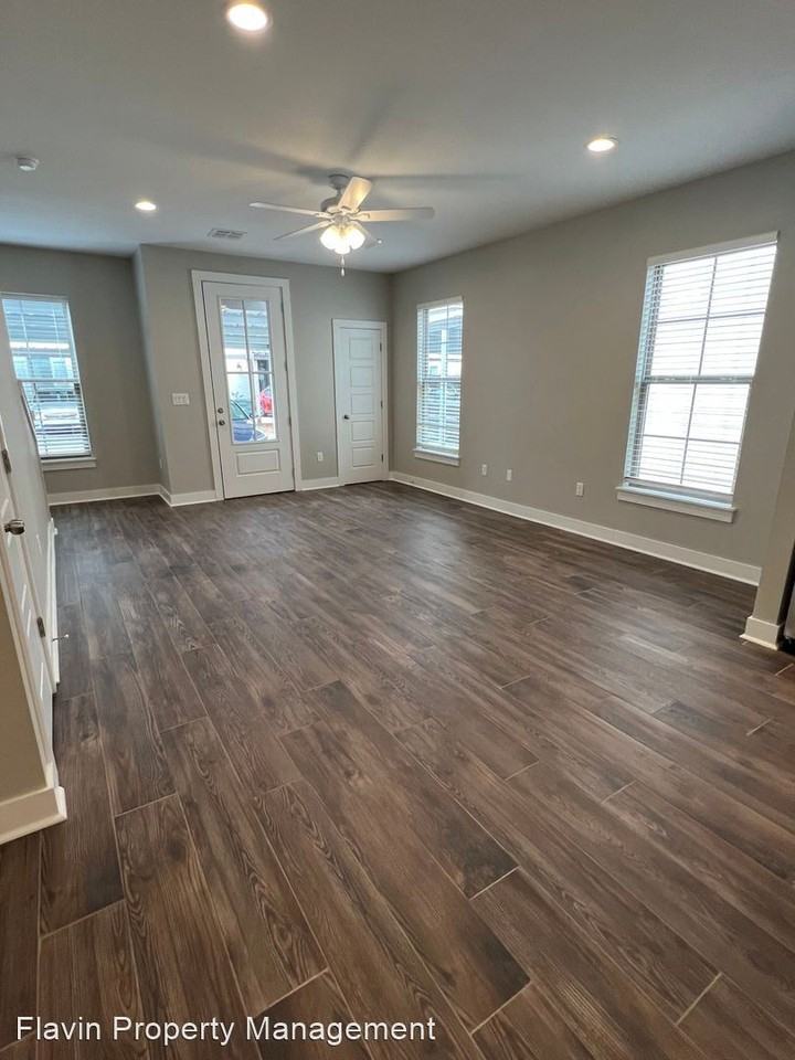 5030 South Prien Lake Road - Photo 3 of 15