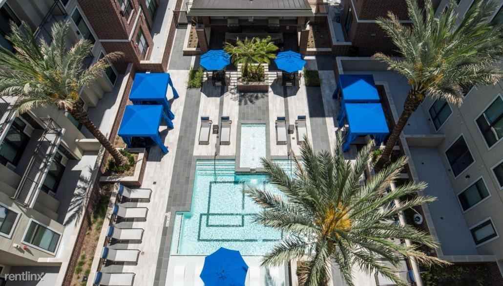 707 Saulnier St - Photo 2 of 40