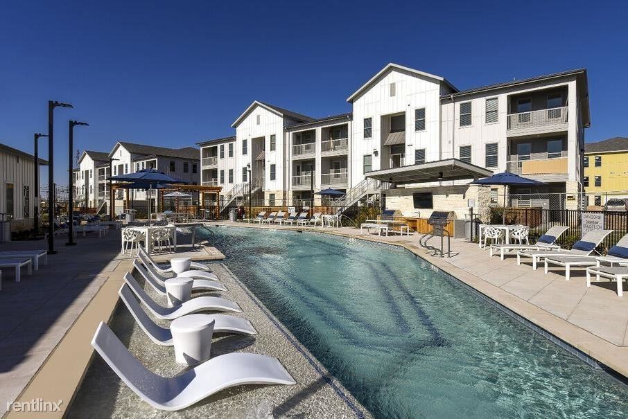 2601 N Austin Ave - Photo 3 of 29