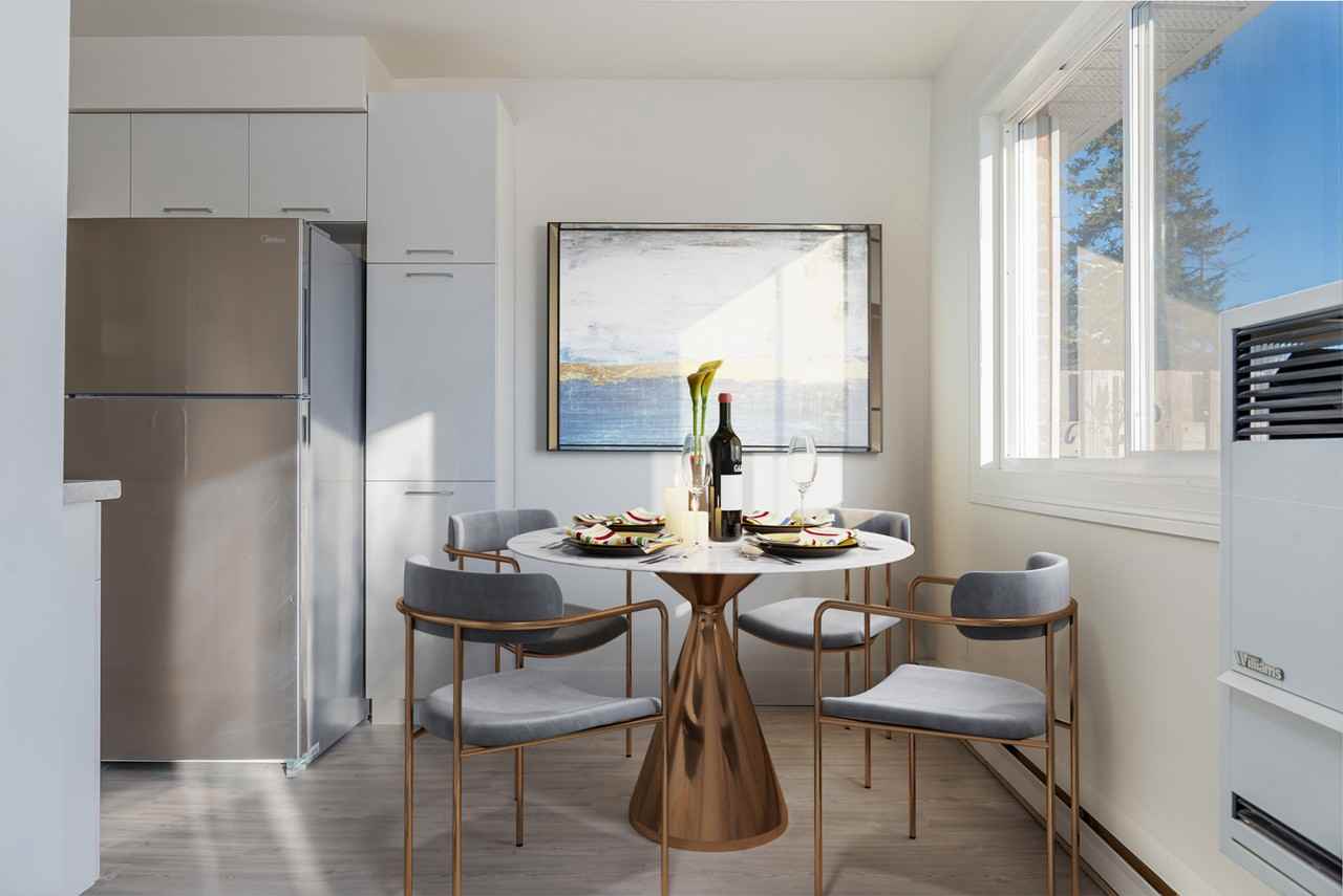 Courtland Place - Photo 3 of 10