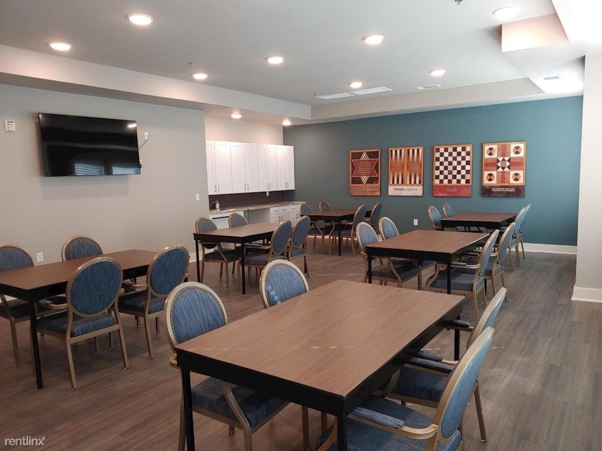 10929 Eagle Dr - Photo 2 of 20