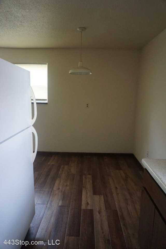 742 Demaret Drive - Photo 2 of 23