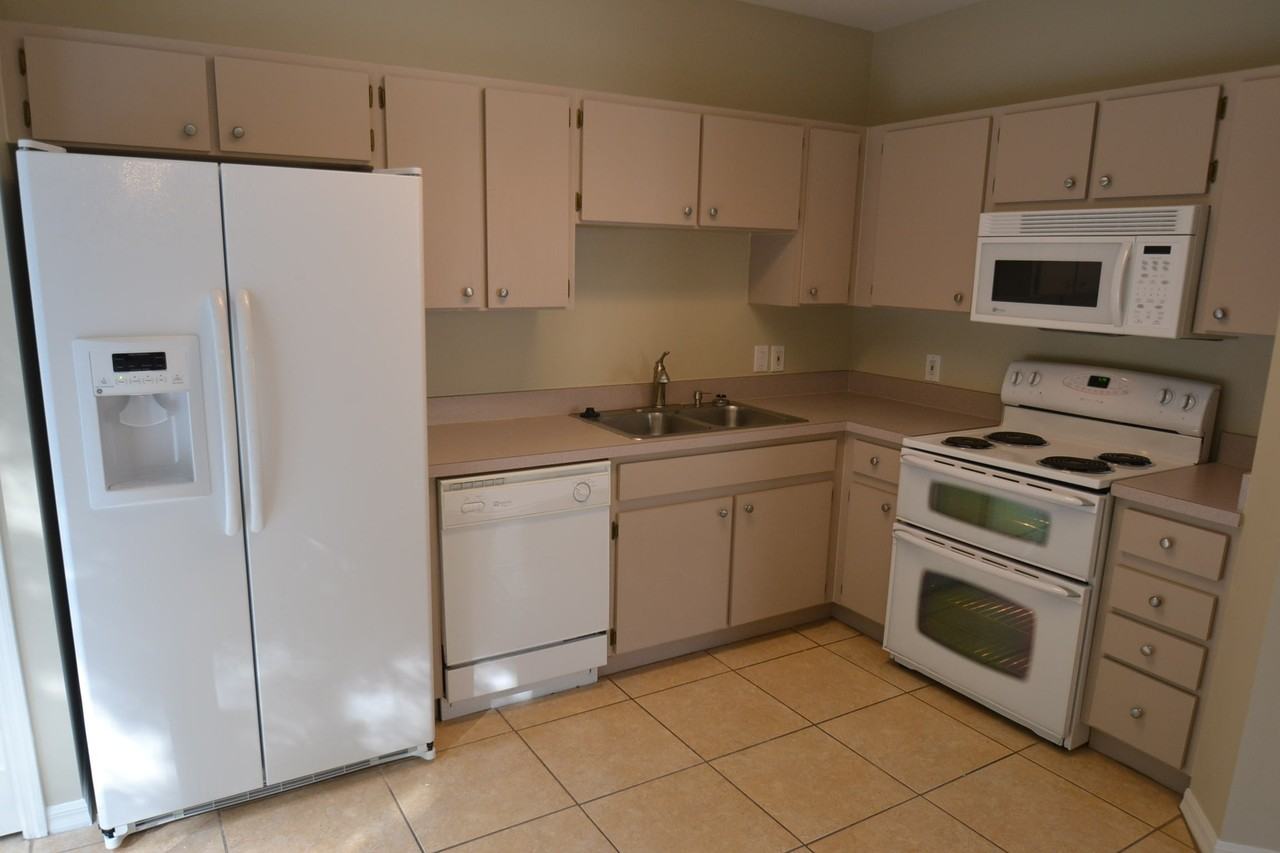 8436 Quarter Horse Dr - Photo 3 of 13