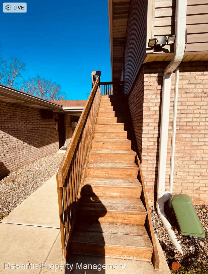 Lunar Lane - Photo 3 of 13