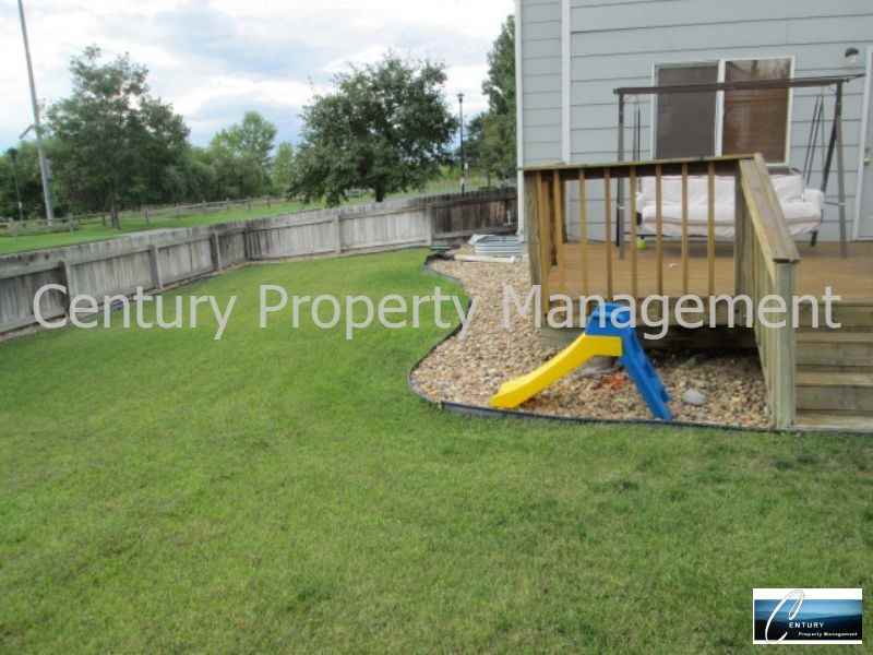 11402 Macon St - Photo 3 of 3