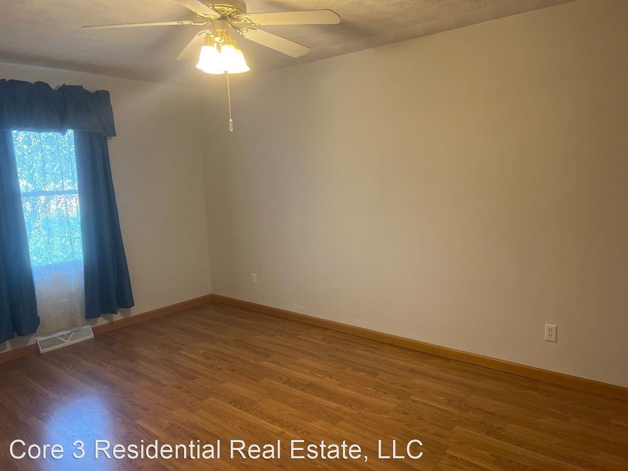 3051 Twin Lakes Dr - Photo 2 of 5