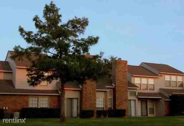 1020 Raleigh Dr - Photo 2 of 14