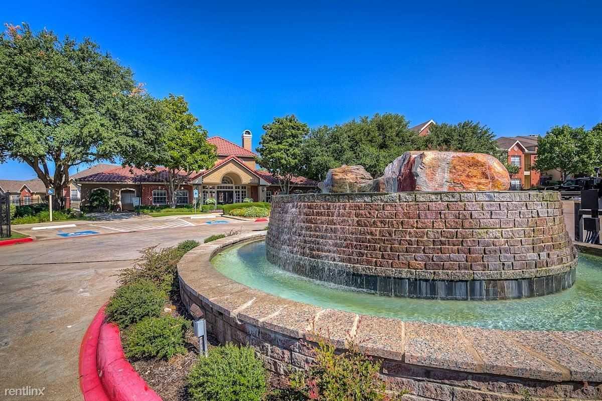 2050 Grayson Dr Grapevine Tx 76051