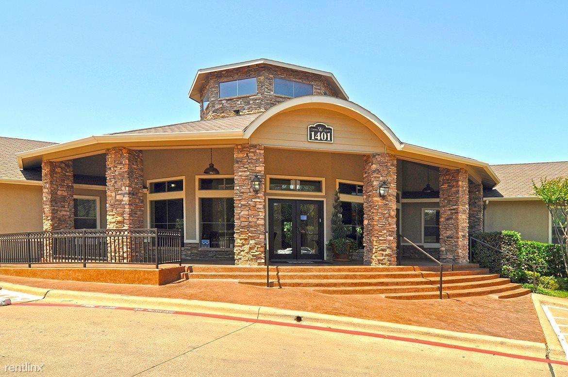 1201 Monterrey Blvd - Photo 2 of 15