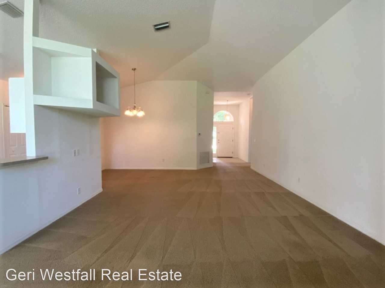 6727 Calistoga Cir - Photo 3 of 16