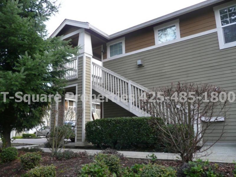 10611 221st Ln NE #203 - Photo 2 of 9