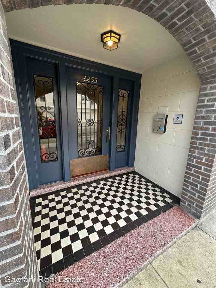 2295 Francisco Street - Photo 2 of 17