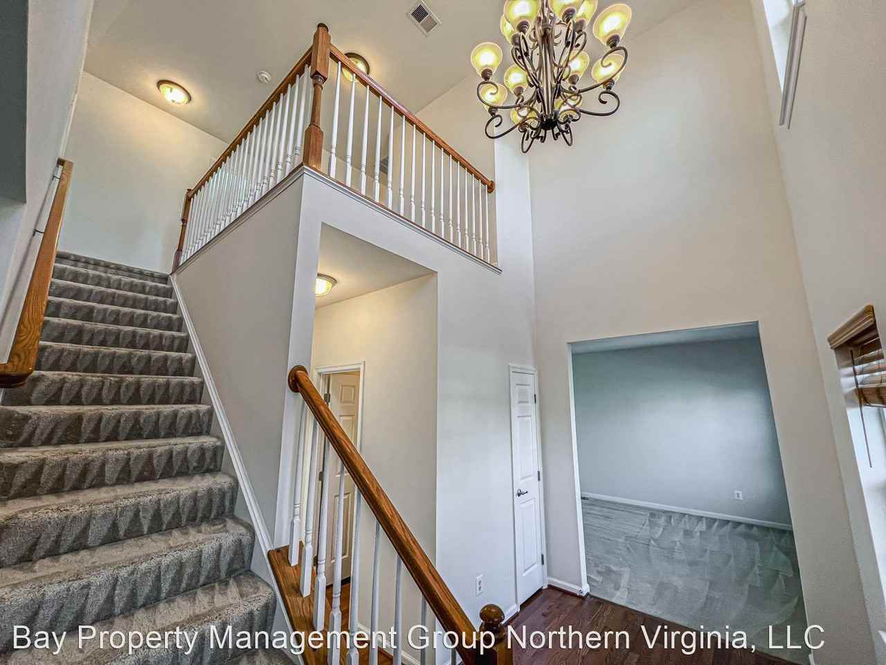 13663 Hastenbeck Dr - Photo 2 of 49