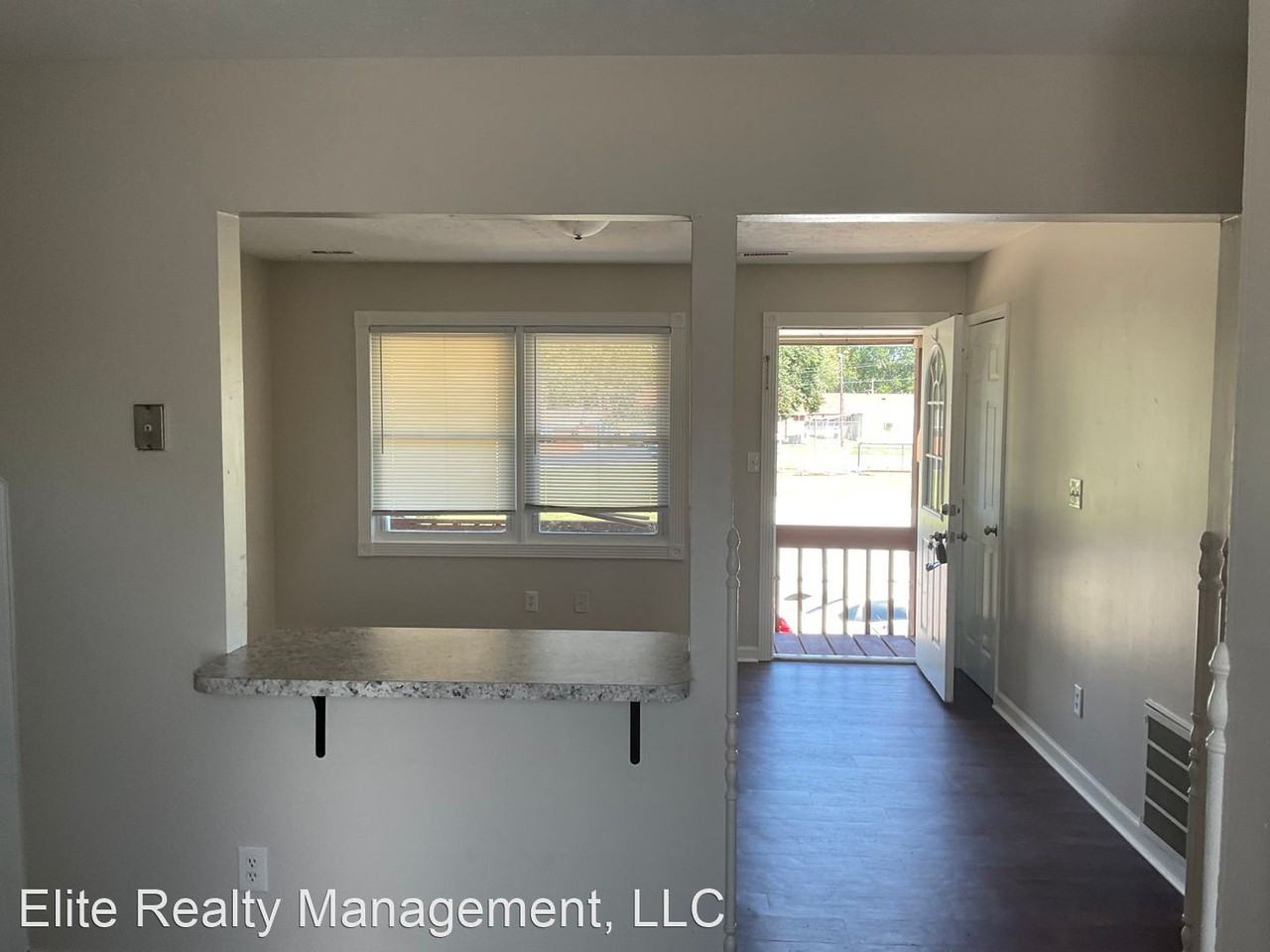 640 Time Drive - Photo 2 of 7