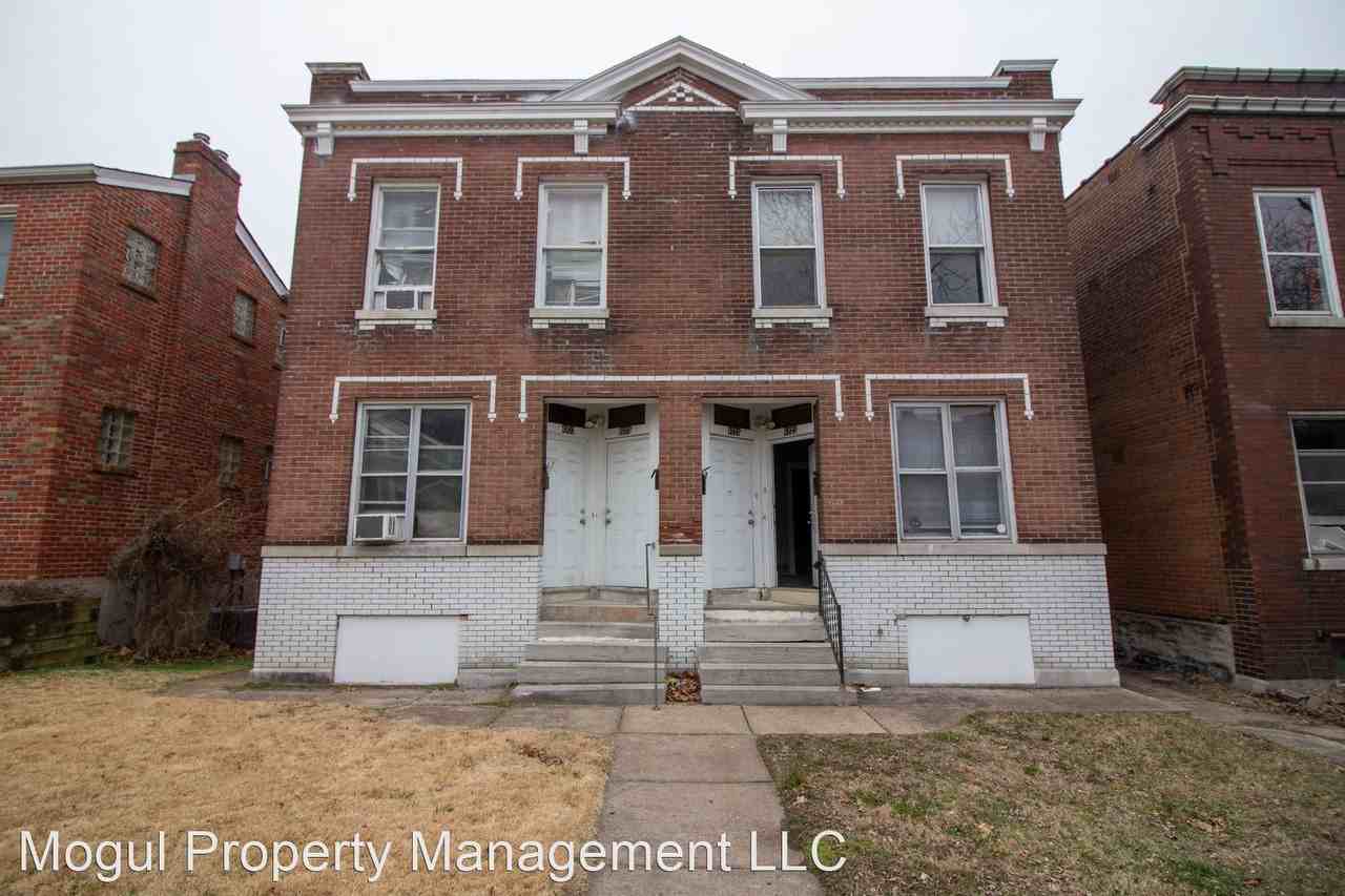 4221 Dewey - Photo 2 of 8