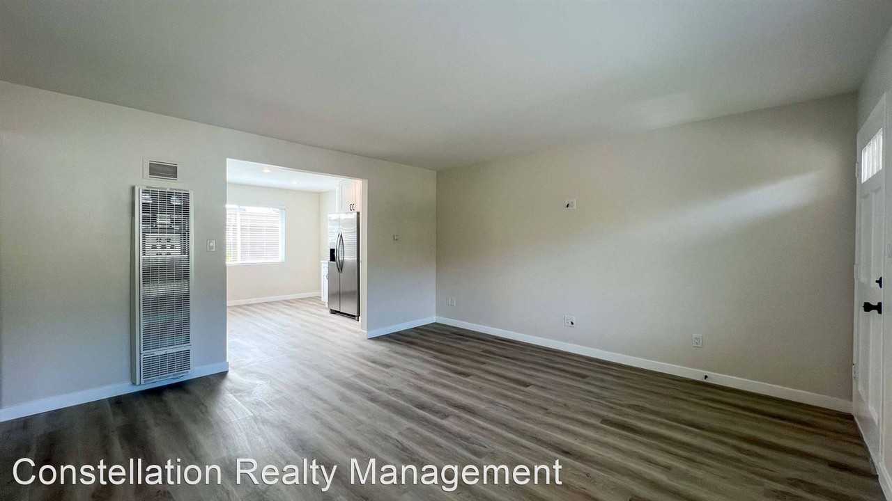 1602 Chalmers Street - Photo 3 of 18