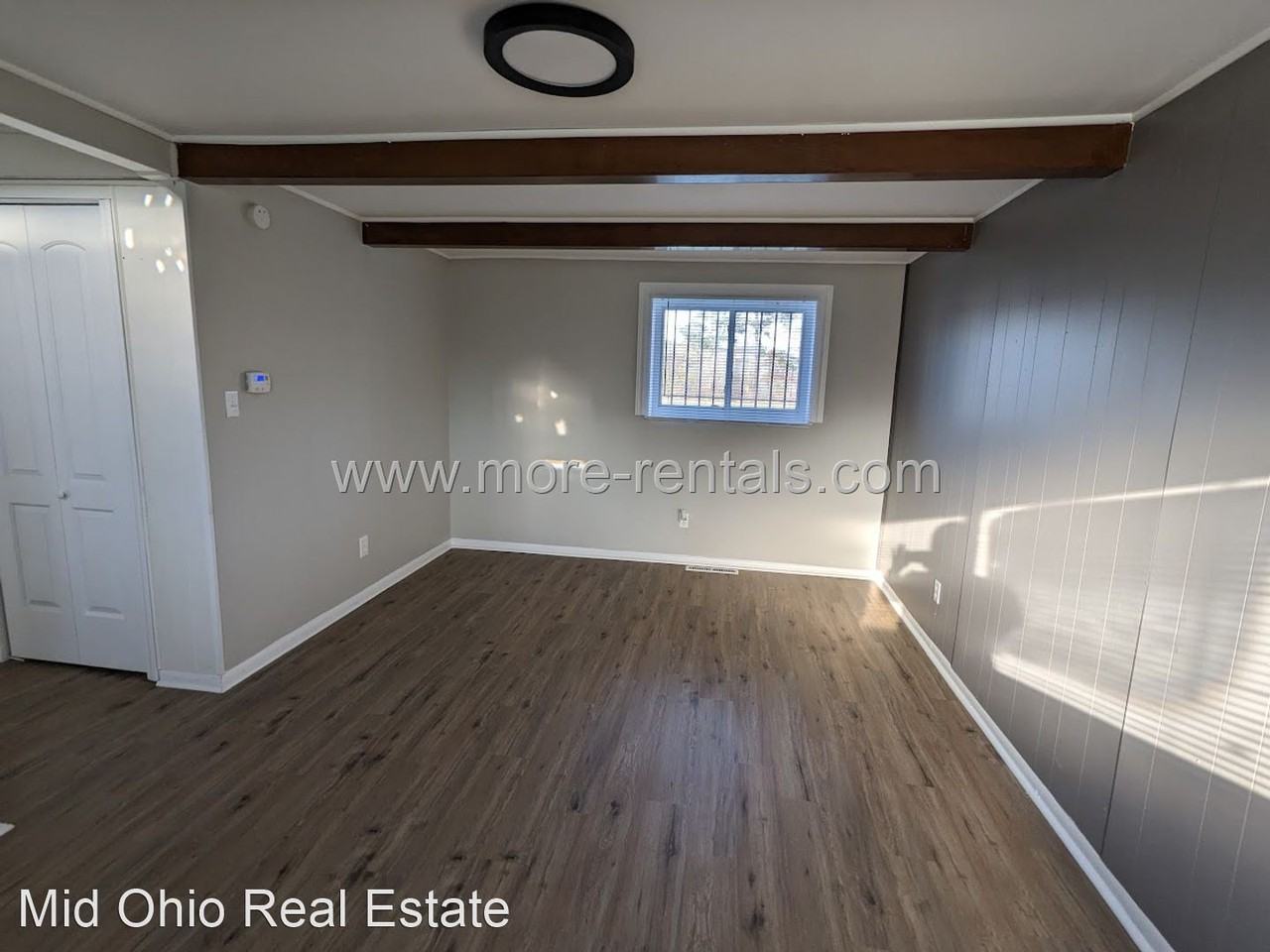1584 Southfield Dr S - Photo 3 of 13