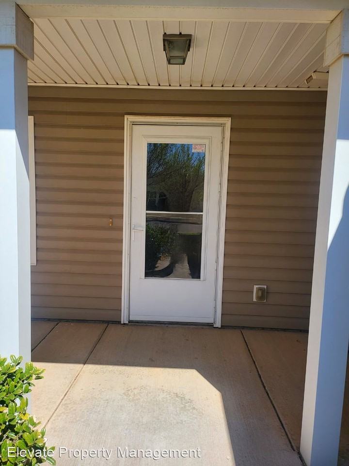 1821 Nw 144th Ter - Photo 2 of 16