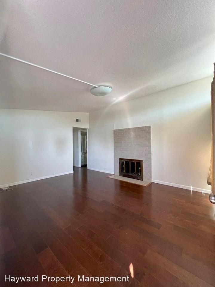 27596 La Porte Ave - Photo 2 of 12