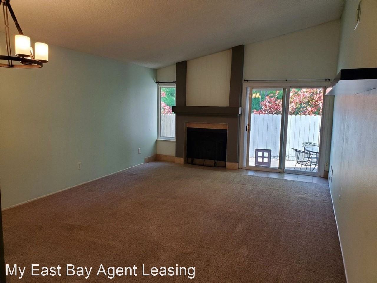 181 Brighton St - Photo 2 of 21