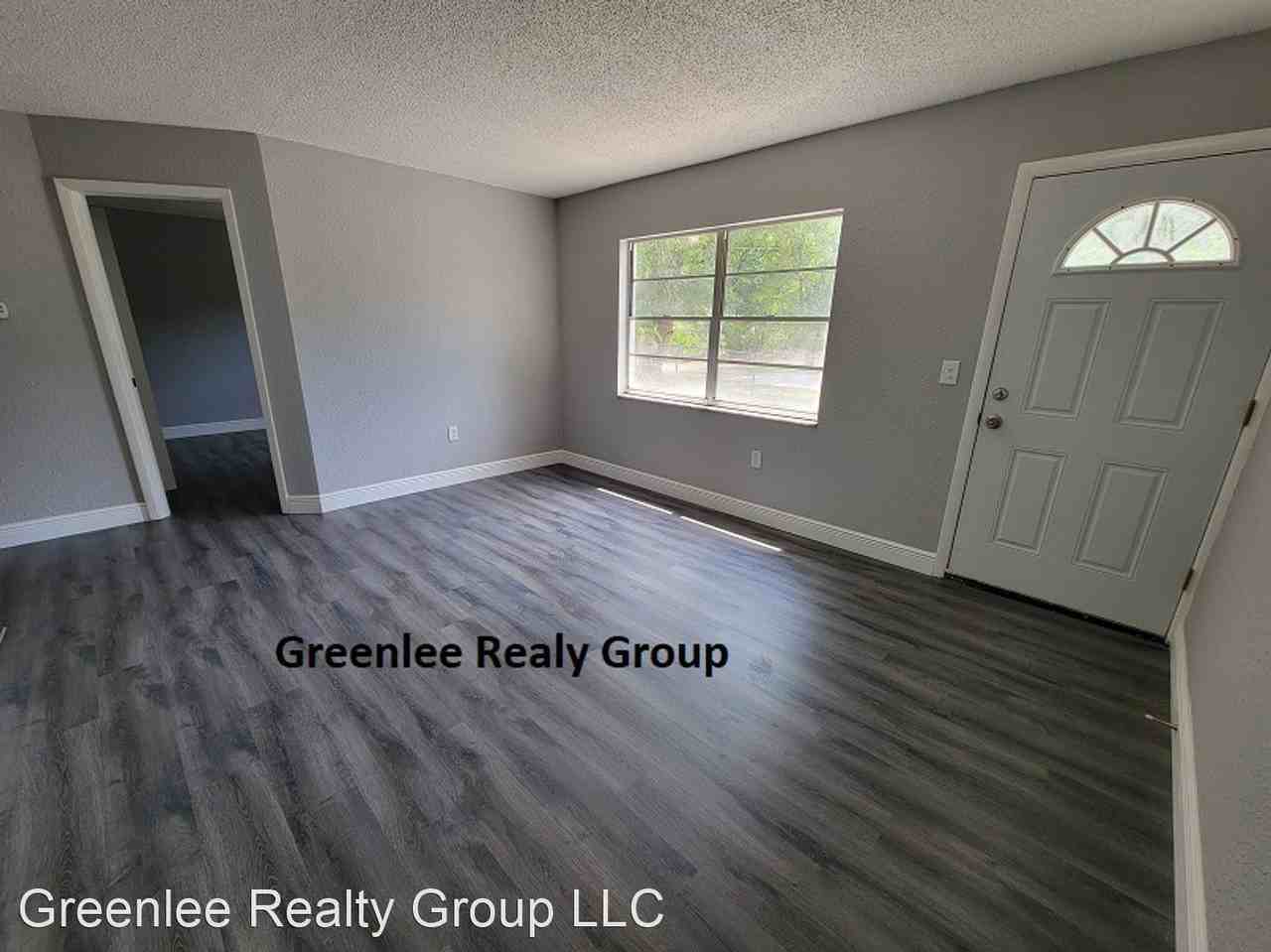 11251 Marco St - Photo 3 of 16