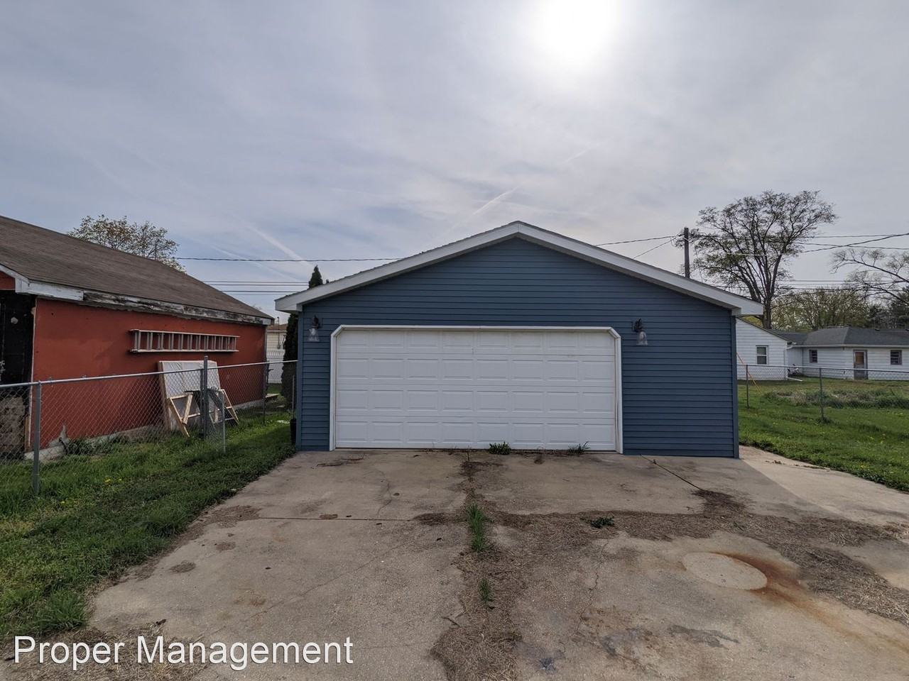 918 3rd St - Photo 3 of 16