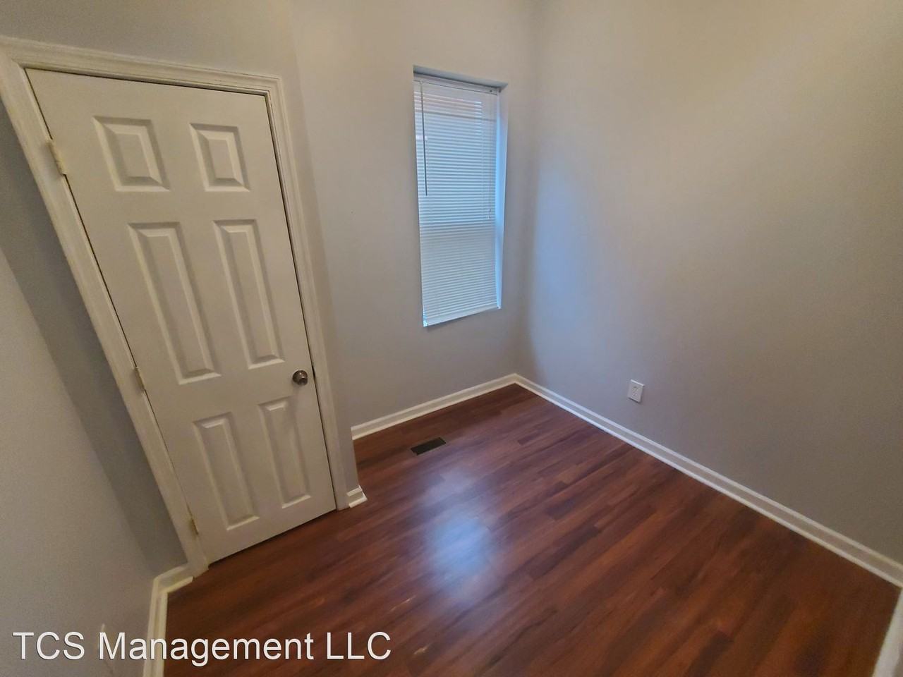 22 W Sharpnack St - Photo 3 of 6