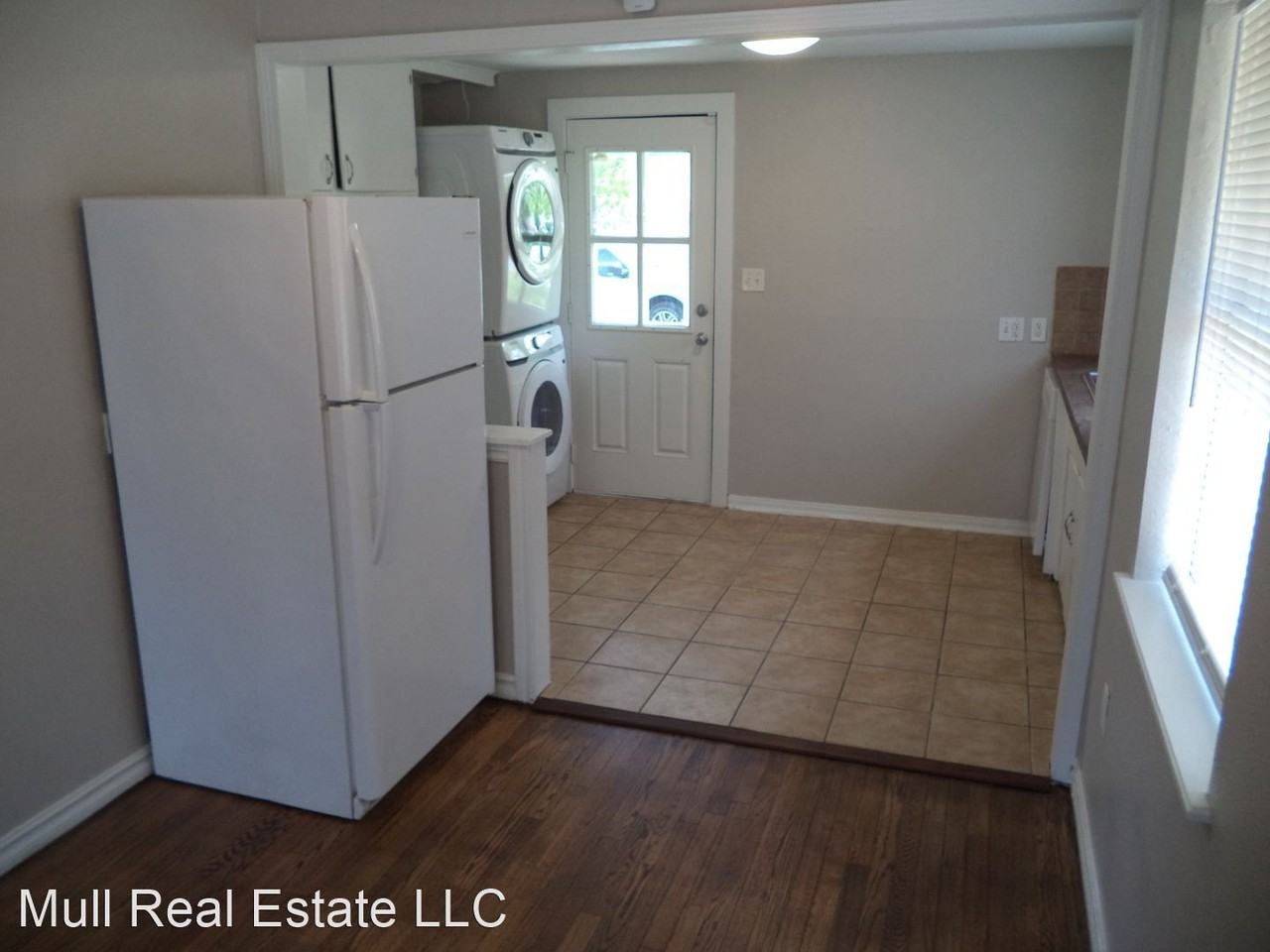 1308 Mallard Dr - Photo 3 of 15