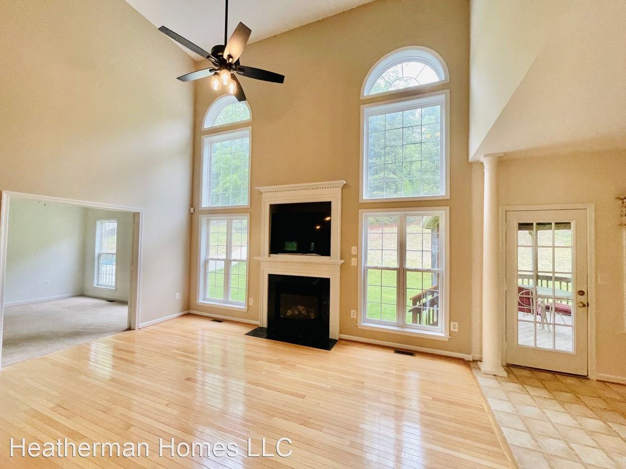 7 Basket Ct - Photo 2 of 39