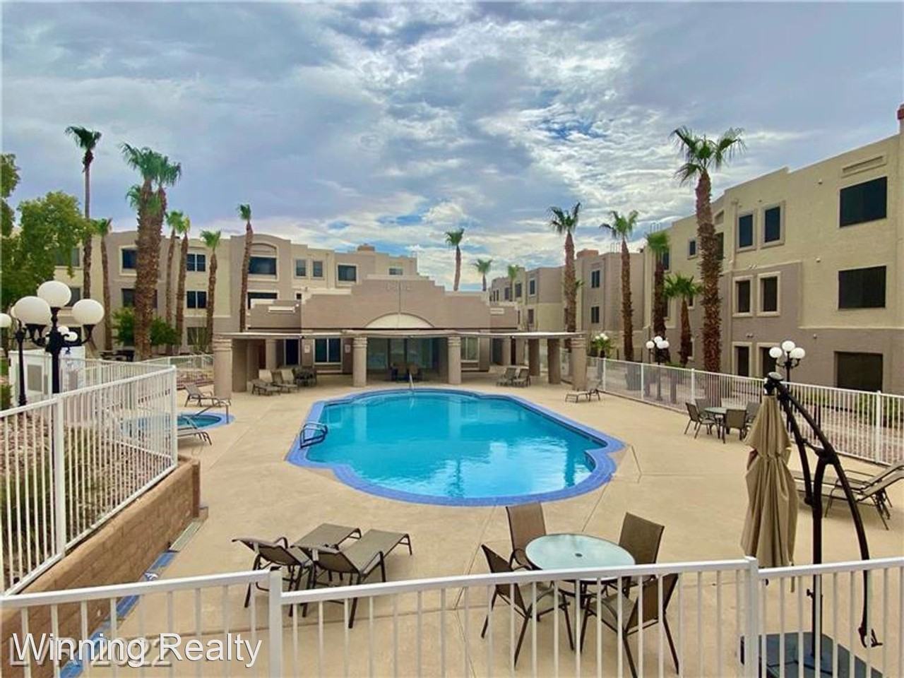 2036 Mesquite Ln