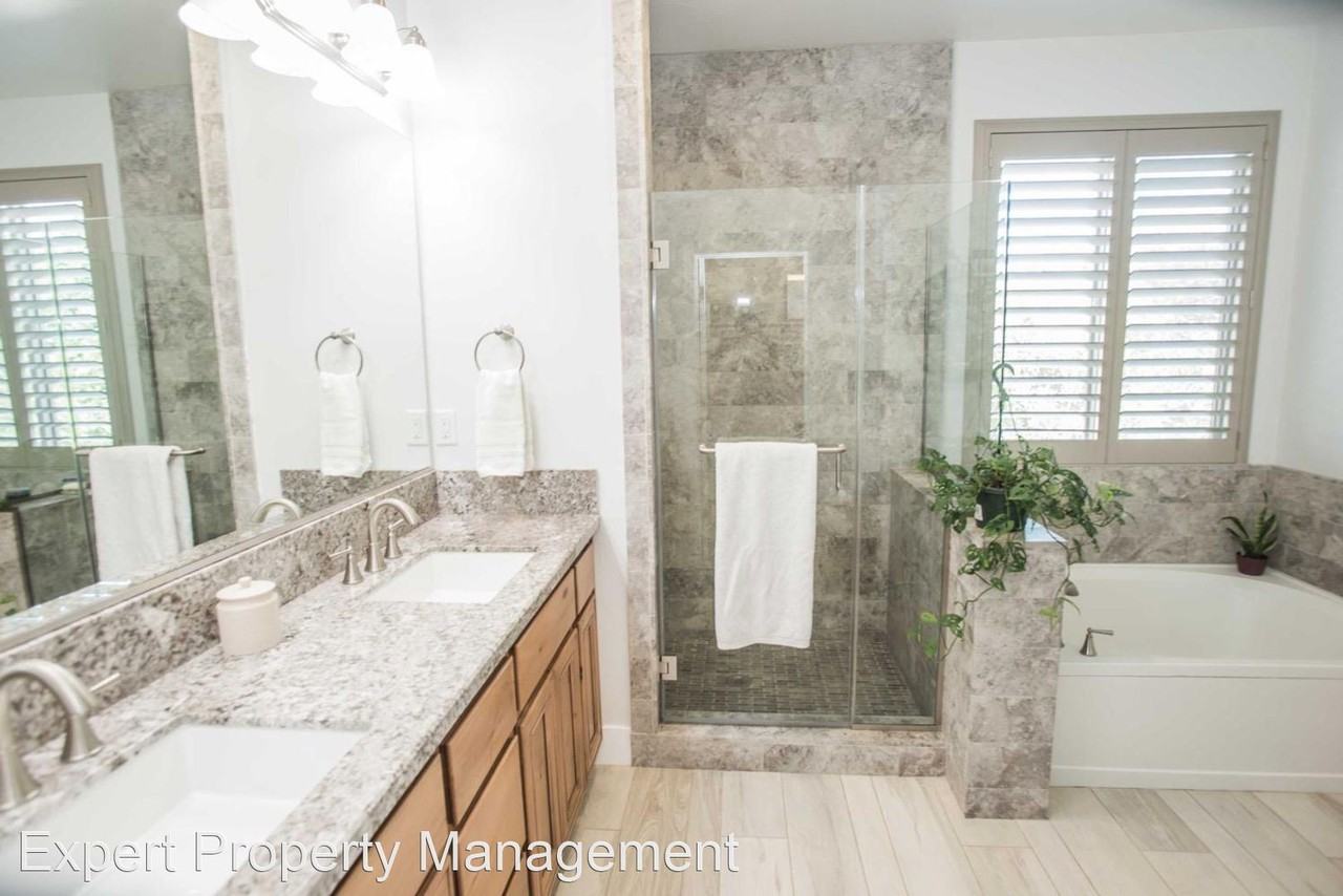 1641A La Guardia Cir - Photo 2 of 50