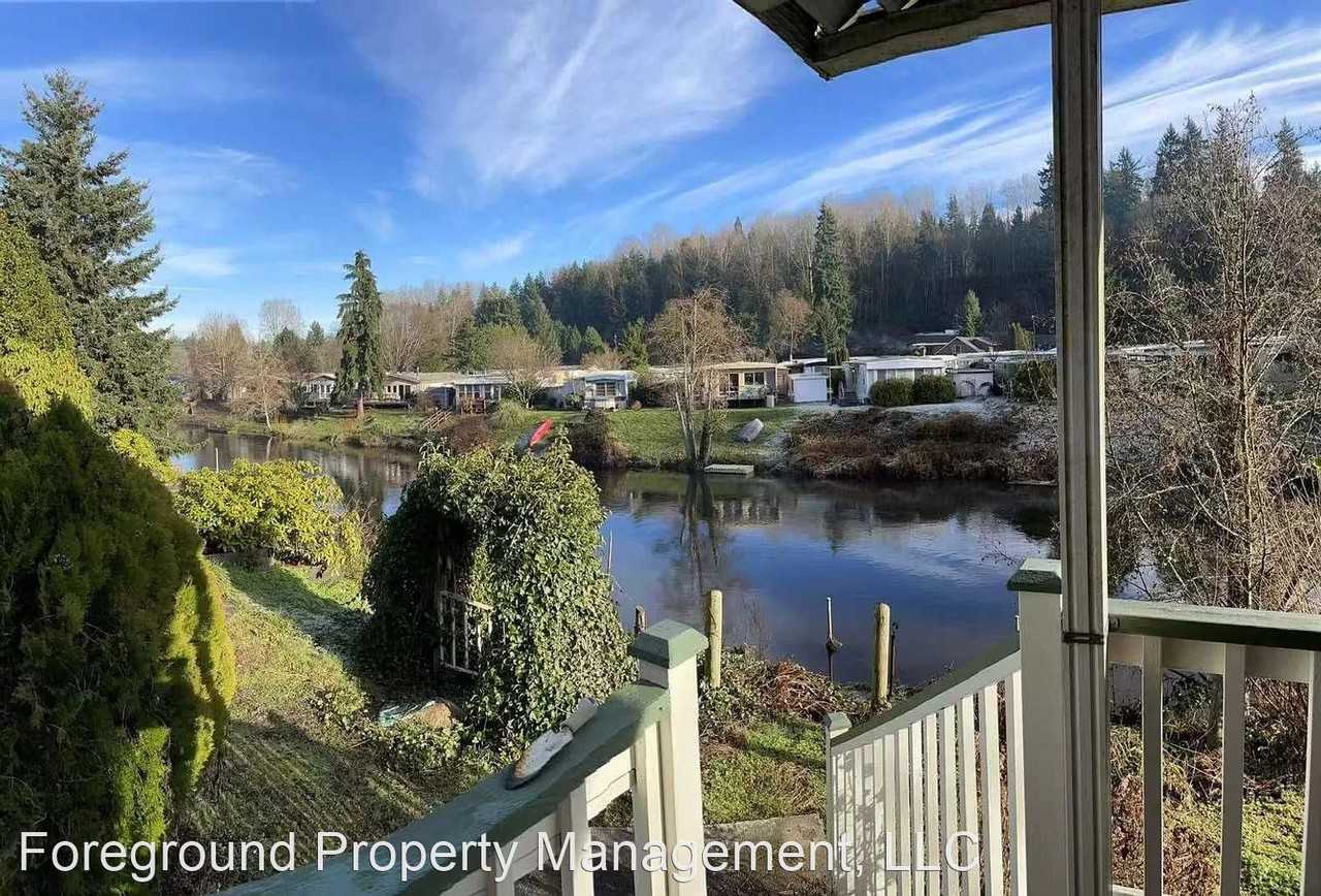 11227 Ne 174th St - Photo 2 of 13