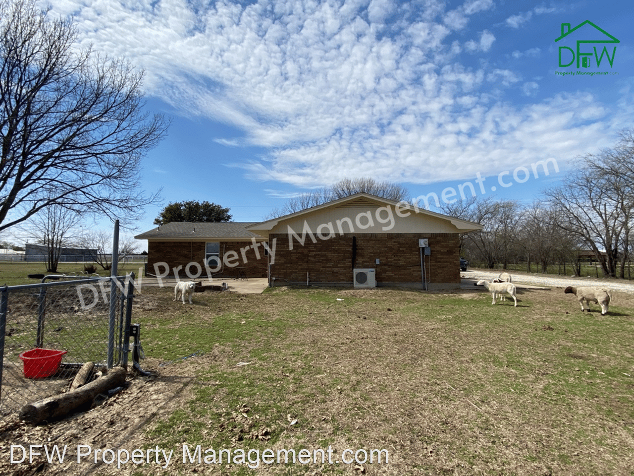 11016 Mesquite Hill Rd - Photo 2 of 7