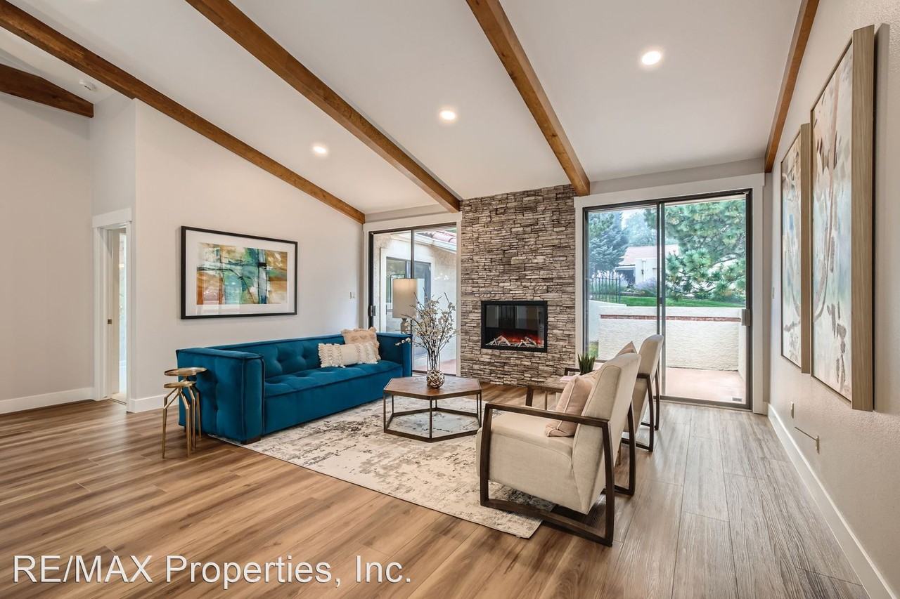 707 Count Pourtales Dr - Photo 3 of 35