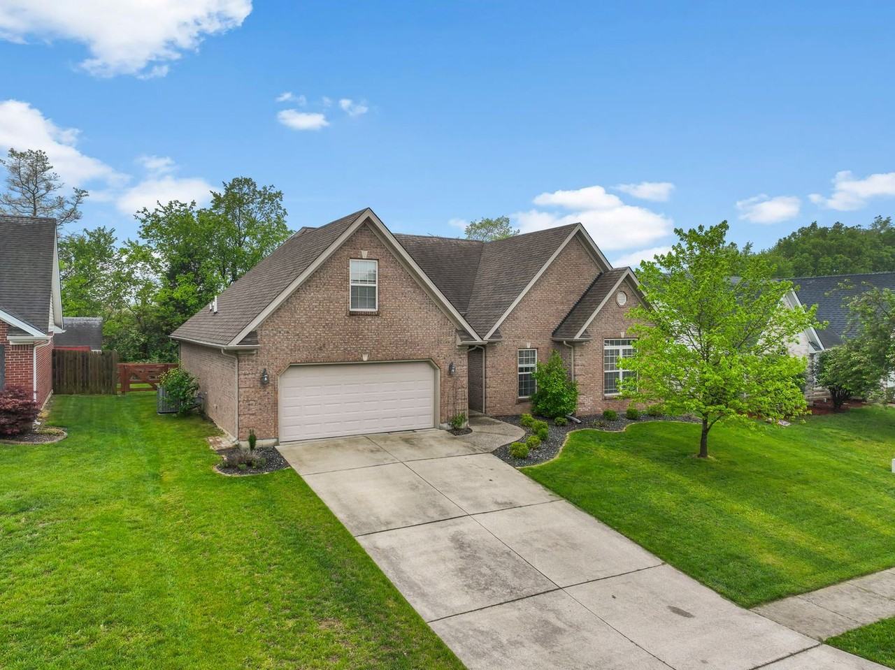 5518 Buckthorne Dr - Photo 2 of 29