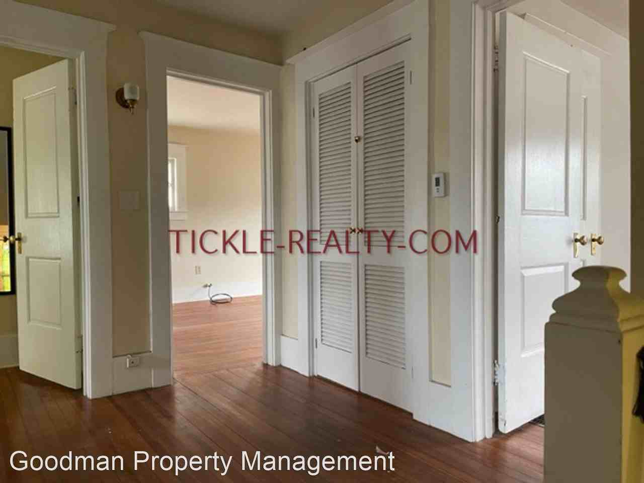 Upper Monroe Neighborhood - Photo 3 of 19