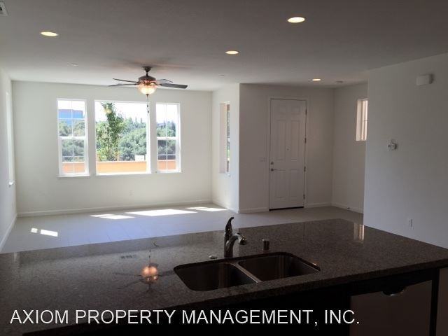 2129 Pasqual Dr - Photo 2 of 16