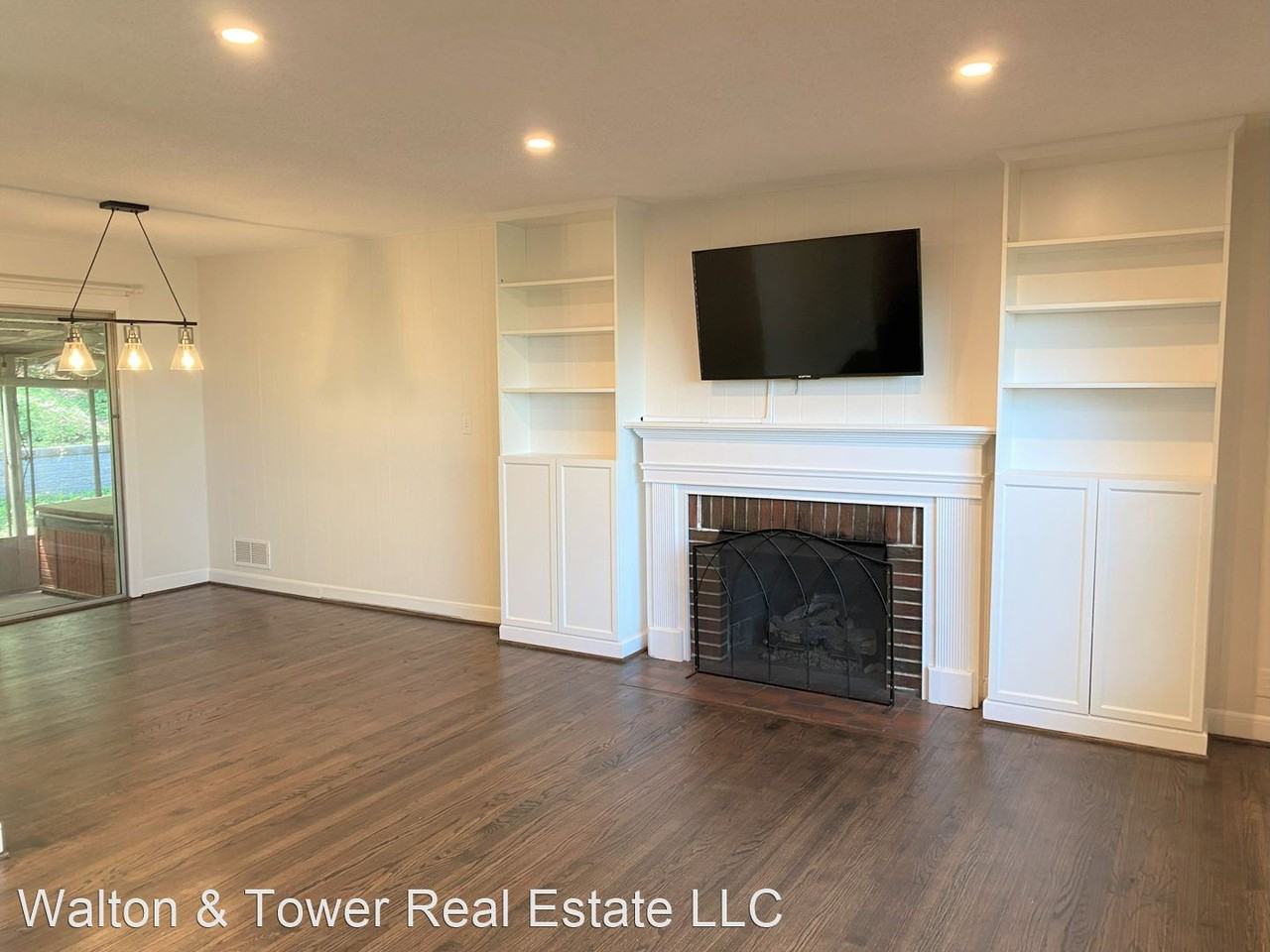 605 22nd Ave S - Photo 3 of 16
